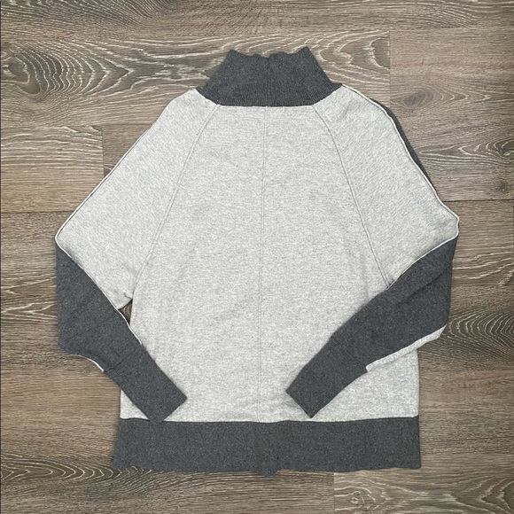 Vineyard Vines Turtleneck Sweater - Picture 7 of 11